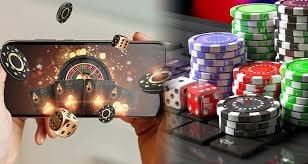Layar permainan slot online beranimasi dengan tema menarik di dosis77